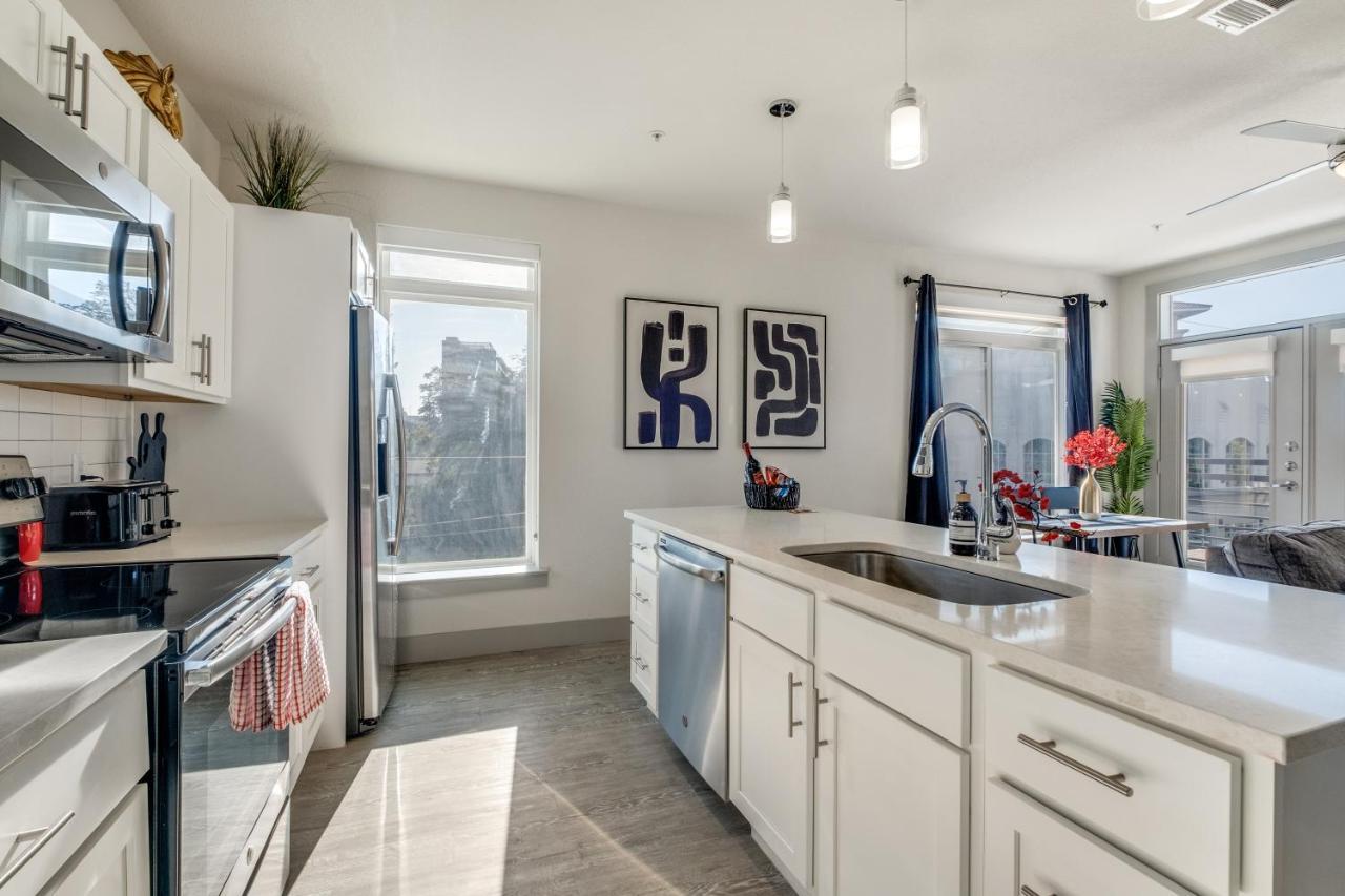 Radiant Condo On The Riverwalk 1325 San Antonio Exterior foto